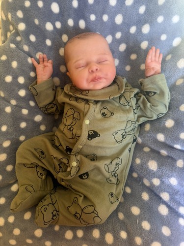 Reborn christopher nikki - christopher,