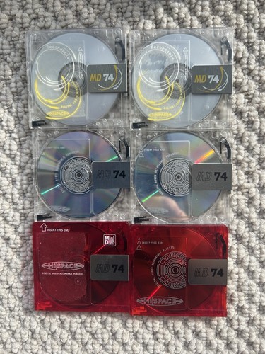 Space mini discs - hi, cases