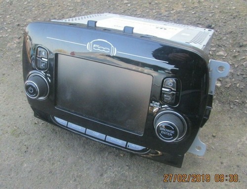Fiat 500 radio player head - fiat,