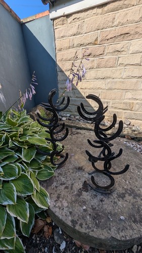 Garden ornament horse shoe - horse,