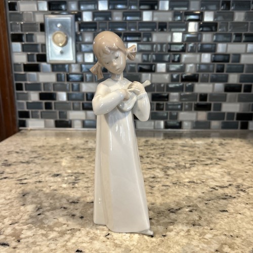 Lladro spain girl with - spain, /