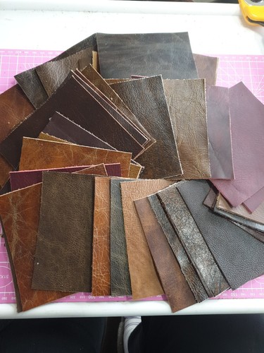 Leather pieces 12x12cm - x,