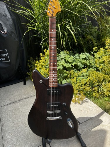 Fender modern player jaguar - player,