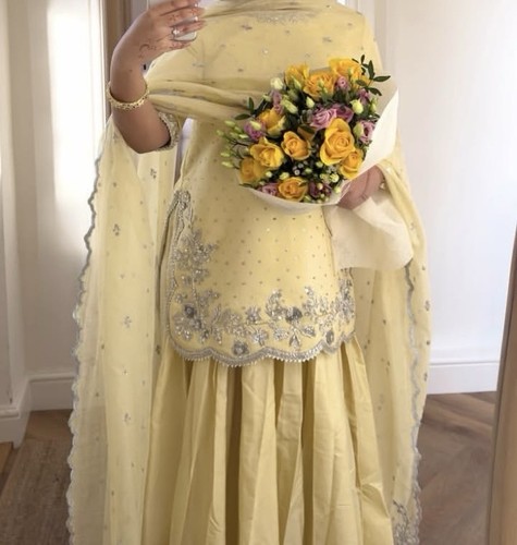 Viral pakistani yellow - , dress