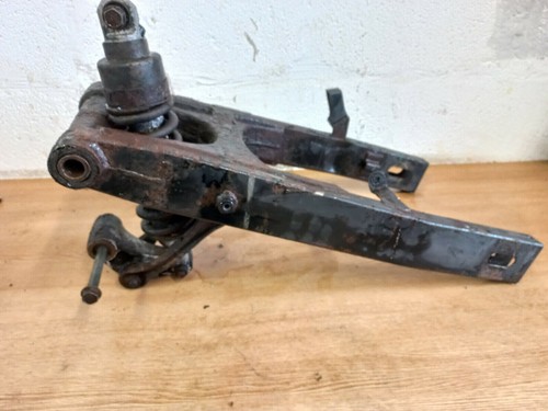 Kawasaki gpz1100 swingarm - kawasaki,
