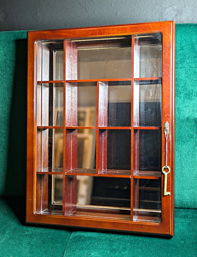 Vintage display cabinet - display,