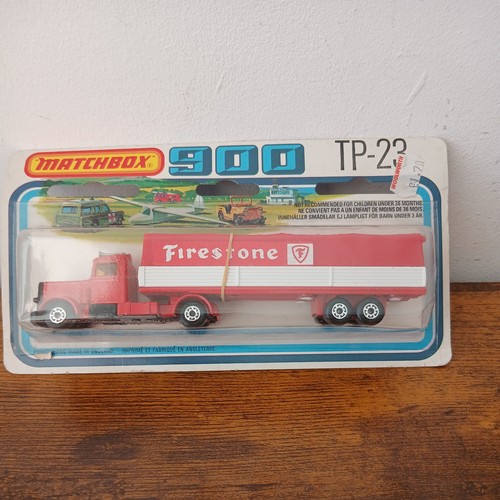 Matchbox 900 peterbilt - ,