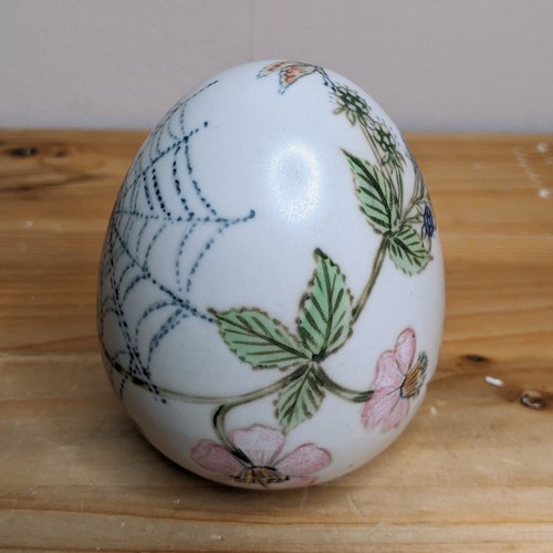 Ceramic egg spider - spider, floral