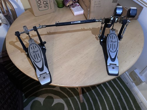 Pearl p902 double bass - bass, drum