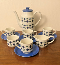 GORGEOUS RETRO MIDWINTER