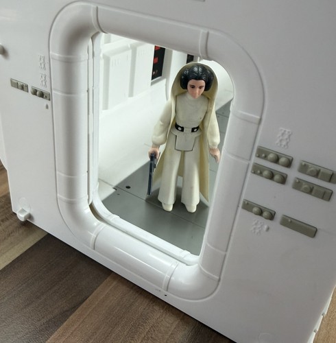 Vintage star wars figure - wars,