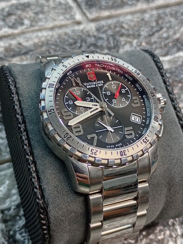 Victoria swiss army alpnach - swiss,