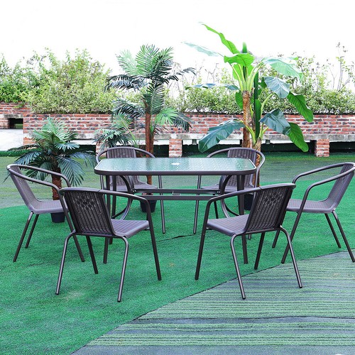 Large table and chairs - large,