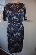 M & CO BOUTIQUE STUNNING BLUE/PURPLE MIX S/S DRESS SIZE 10 NWT (BEADED NECK DETA