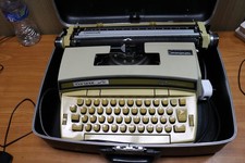 Vintage Smith Corona Coronet