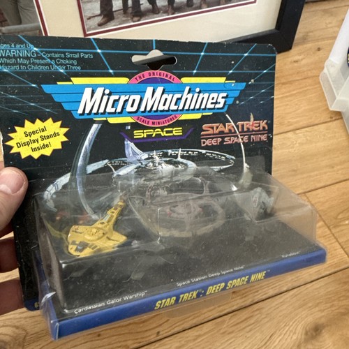 Galoob 1993 star trek micro - galoob,