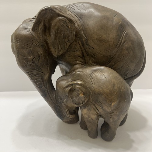 Wooden elephant statue hand - wooden,