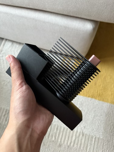 Genuine dyson airwrap - dyson,