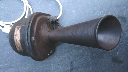 Vintage klaxon bakelite - vintage,
