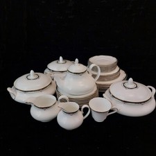 Vintage Discontinued Royal