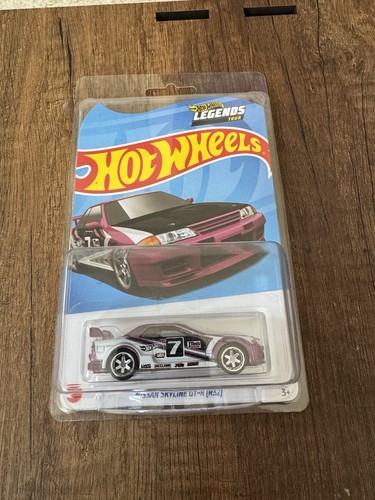 Hot wheels nissan - hot, skyline