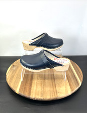 AM-Toffeln Women Navy Leather Clogs UK Size 7 EU 41 Wooden Footbed Slip On