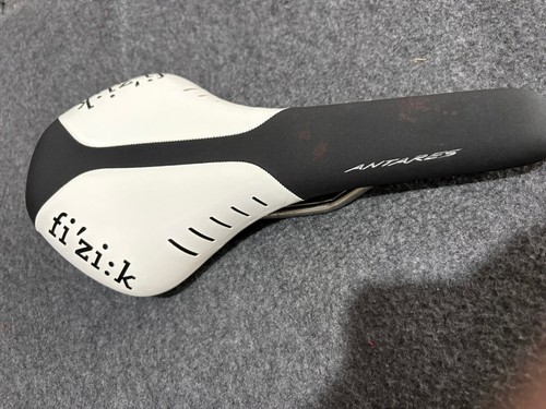 Fizik road bike - road,