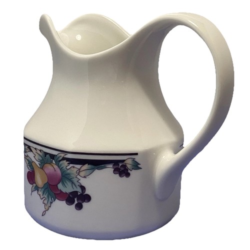 Vintage royal doulton bone - royal,