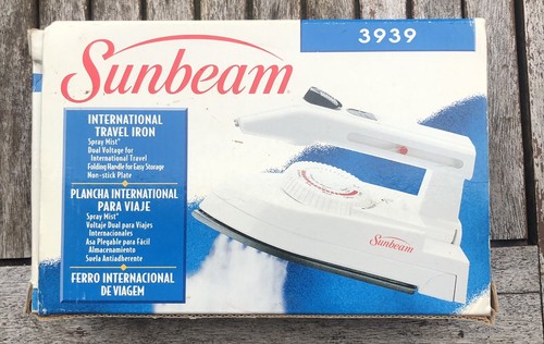 Sunbeam dual voltage - voltage, steam