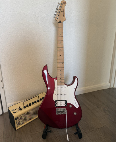 Yamaha pacifica red - yamaha, solid
