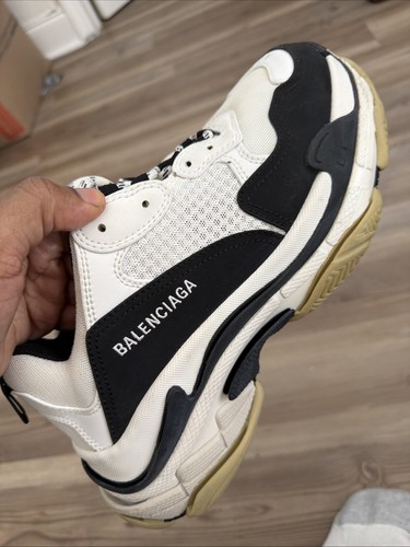 Balenciaga triple white - balenciaga,
