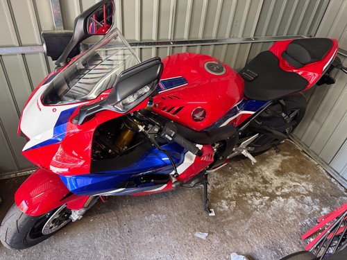 Honda cbr1000rr fireblade sp - honda,