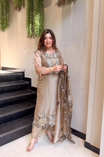 Pakistani indian salwar kameez - indian,
