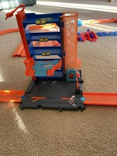 Hot Wheels Car Park Toy (compatible With All Hot Wheels Accessories)