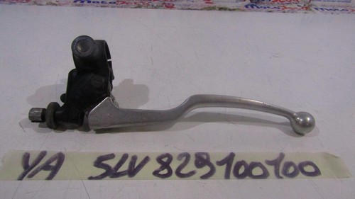 Clutch lever holder clutch