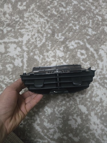 Peugeot 208 air vent centre - 208,