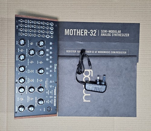 Moog mother semi - moog, semi-modular