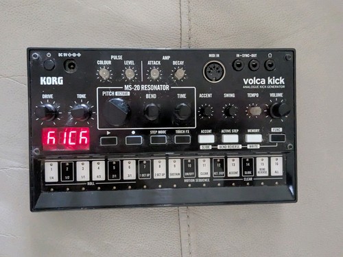 Korg volca kick analogue - analogue,