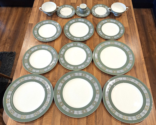 Wedgwood asia dinner set - set, 15