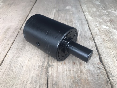 Top track roller - top,
