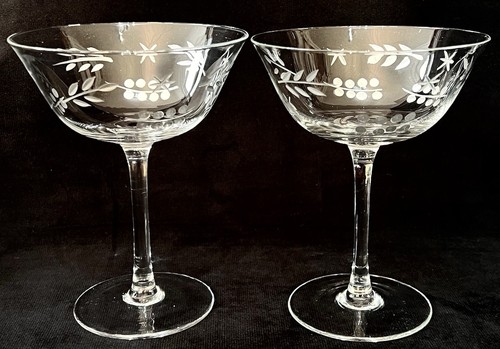Champagne coupe saucer - 6”,