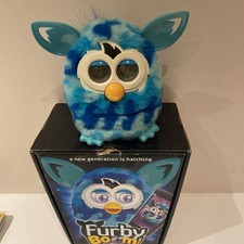 Hasbro Furby Boom Blue white waved interactive electronic pet toy ~ boxed 