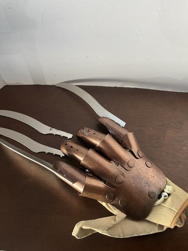 Freddy krueger metal glove - freddy,