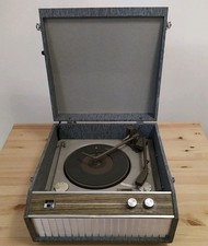 Vintage Ekco RP704 Pye of