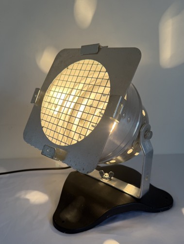 Pulse stage spotlight - pulse, can
