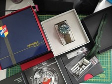 Oris Divers Sixty-Five 65 Automatic Watch 733 7720 4057-FS-Green/Beige Full Set