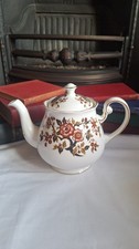 Colclough - Royale 8525 Teapot