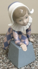 Lladro #5077 "HARLEQUIN-C"