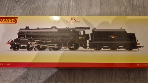 Hornby r3323 class - 5, 4-6-0