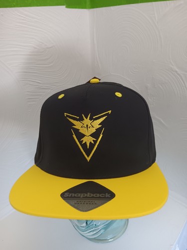 Pokemon team instinct - pokemon, yellow